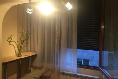 Garsonieră decomandată, mobilată în Anda - 10