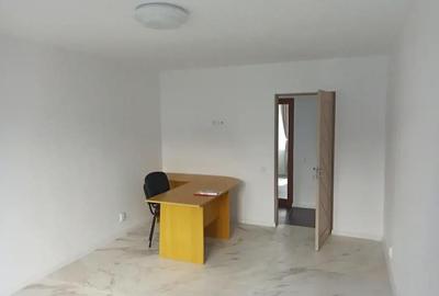 Apartament cu 3 camere decomandat în Luduș - 10