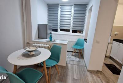 Garsonieră semidecomandată în Tractorul - 12