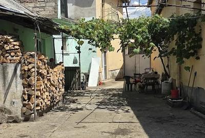 Casă cu 2 camere cu Teren 944 Mp în Central - 3