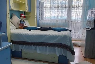 Proprietar, inchiriez apartament 2 camere mobilat ?i utilat, etaj 1, confort 1, pe Calea Calara?ilor - 8