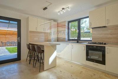 Casă cu 3 camere cu Canalizare în Vest - 2