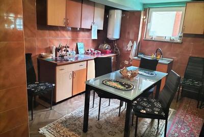 Casă cu 5 camere cu Teren 1000 Mp în Central - 19