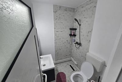 Apartament  spatios decomandat 4 camere - 3
