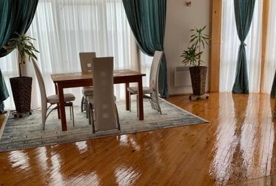 Casă cu 3 camere în Faleza Nord
