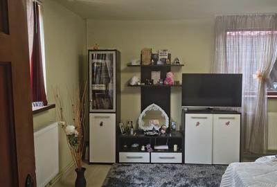 Casă cu 2 camere cu Teren 214 Mp în Central - 3