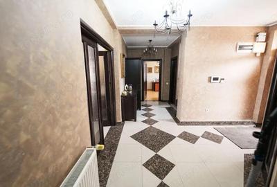 Casă cu Teren 875 Mp în Central - 12