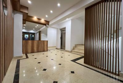 Apartament cu 3 camere semidecomandat în Pipera - 1