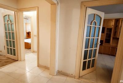 Apartament cu 3 camere decomandat în Lipovei - 6