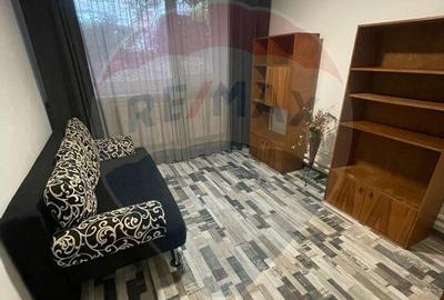 Apartament cu 3 camere de vanzare in zona Rovine - 3