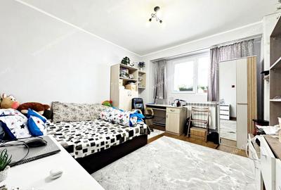Apartament cu 2 camere decomandat în Micro 17 - 10
