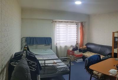 Garsonieră decomandată în Central - 1