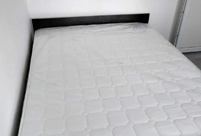 Apartament cu 2 camere nedecomandat în Central