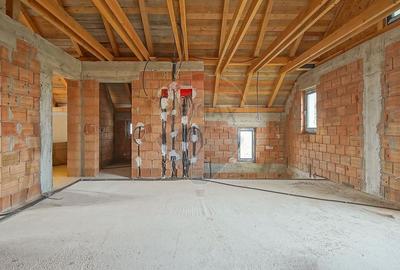 Casa Individuala 5 Camere in Tarlungeni - Zona Centrala - Penny, Pepco - 8