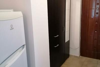 Garsonieră decomandată în Costin Georgian - 6