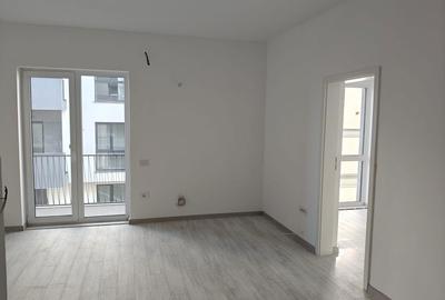 Garsonieră decomandată în Central - 2