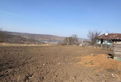 Spațiu comercial, în Aroneanu - 2