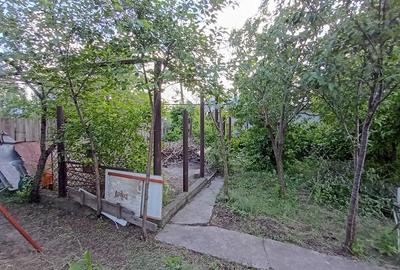 Casă cu 3 camere cu Teren 820 Mp în Slobozia Conachi