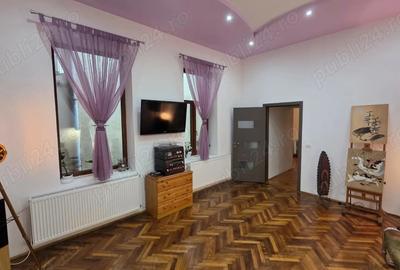 Proprietar, vand apartament 3 camere, ultracentral - 2