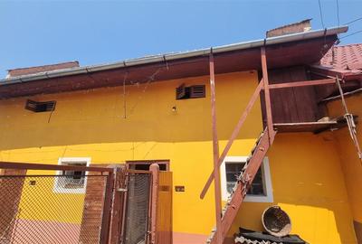 Casă individuală cu 4 camere cu Canalizare în Stupini - 18
