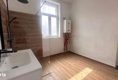 Apartament cu 3 camere în Piața Cluj