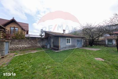Casă cu 3 camere cu Teren 1000 Mp în Primăverii - 1