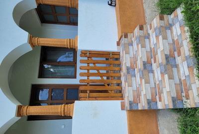 Casă cu Teren 1100 Mp în Drăghici - 8