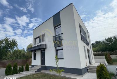Casă cu 4 camere cu Teren 432 Mp în Bucium