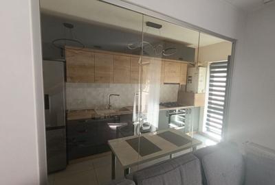 Apartament cu 2 camere decomandat, mobilat în Crângași