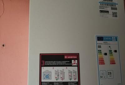 Casă cu 3 camere în Costești - 1