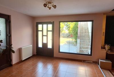 Imobil in zona Bucovina -pretabil sediu firma/clinica/etc - 9