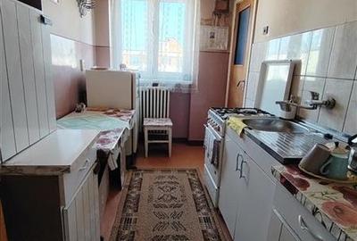 Apartament cu 3 camere (Gheorgheni Cart. Florilor, bl. 13) - 11