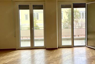 Saptiu comercial de inchiriat in zona Unirii - 1