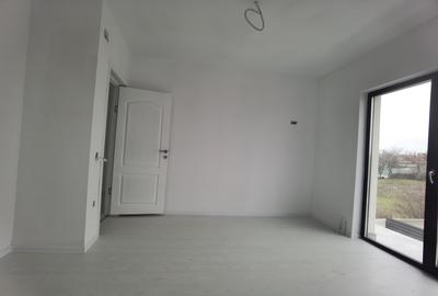Casă individuală cu 4 camere cu Teren 315 Mp în Valu lui Traian - 12