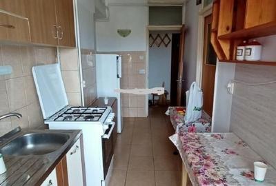 Garsonieră decomandată în Nicolina - 5