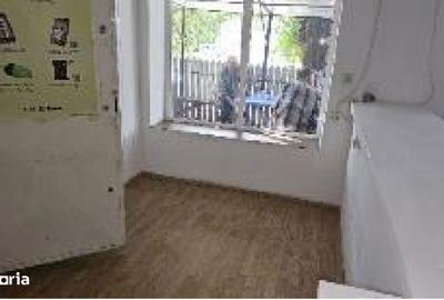 Spațiu comercial, de 53 mp, în Central - 5