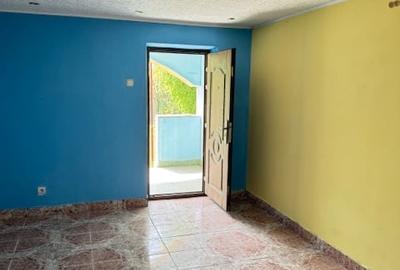 Casa cu etaj de vanzare sat Beresti, com. Sascut, jud. Bacau - 19