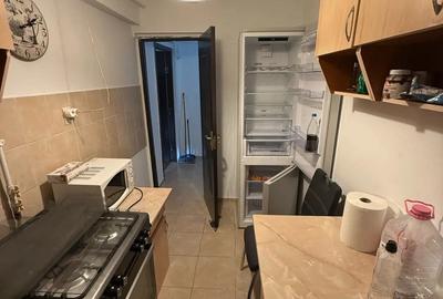 Inchiriez apartament - 1