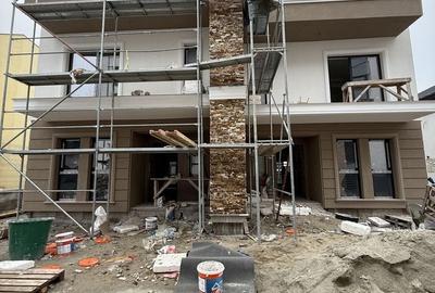 Duplex cu 4 camere cu Canalizare în Titan - 26