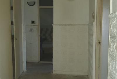 Apartament cu 2 camere în Km 5 - 10