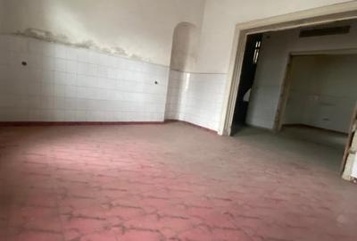 SE VINDE FOSTA CLINICA NECESITA RENOVARE IN ZONA CENTRALA FOISORUL DE FOC - 5