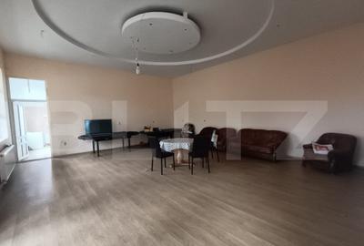 Casa cu 4 camere, 191 mp, zona Centrala, 0% Comision - 1