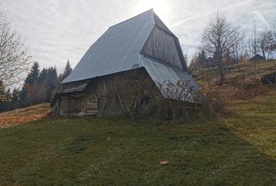 Vand casa de locuit in loialitatea Rogojel - 2