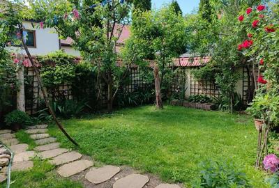 Casa in zona Titulescu 220000 Euro - 3