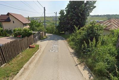 Teren Construcții intravilan de 707 mp, în Vișan