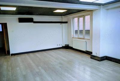 Spațiu comercial, de 55 mp, în Soarelui - 1