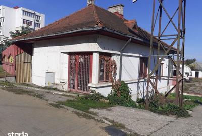 Spațiu comercial, de 110 mp, în Central - 3