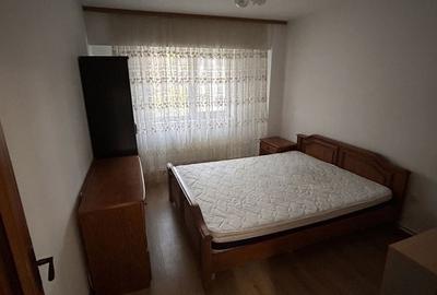 Apartament cu 3 camere decomandat în Central - 4