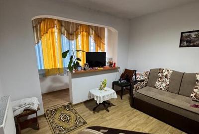 Vand apartament cu 3 camere - 8