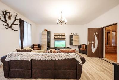 Apartament 3 camere in casa, Centrul Civic